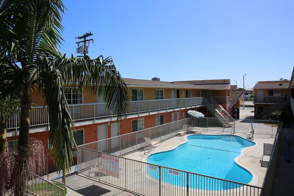 Chateau Inn & Suites Downey Eksteriør bilde