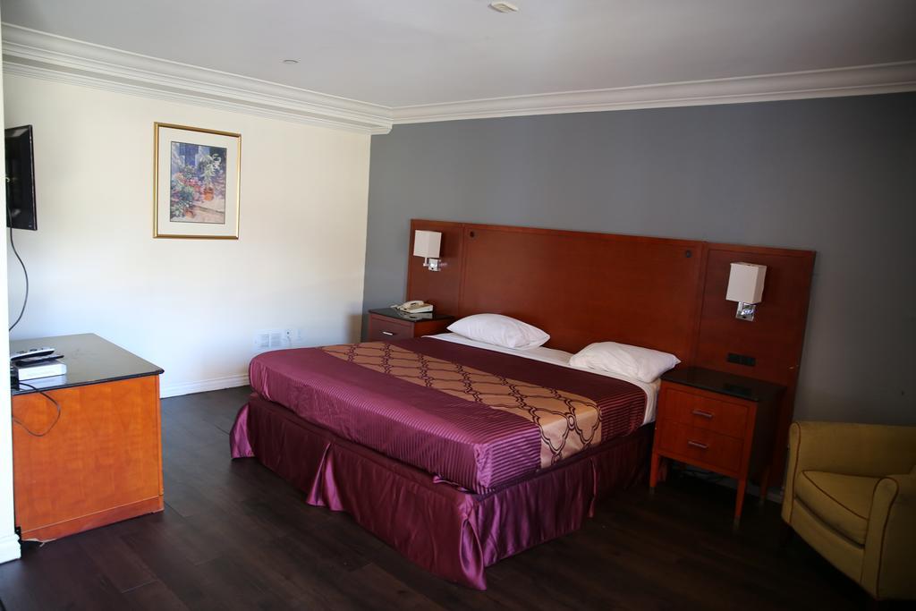 Chateau Inn & Suites Downey Eksteriør bilde
