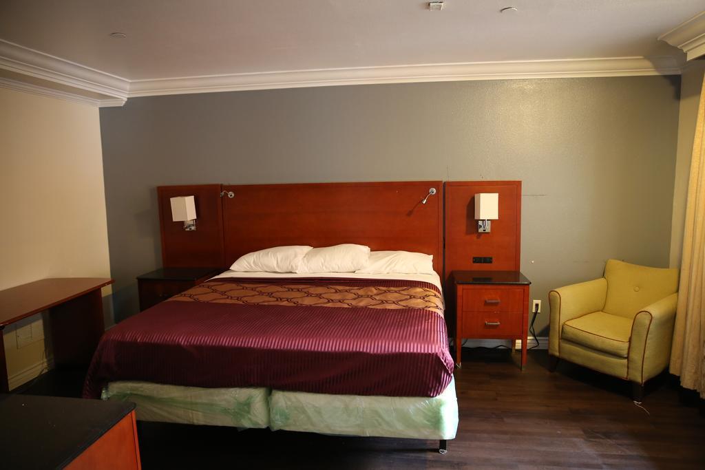Chateau Inn & Suites Downey Eksteriør bilde
